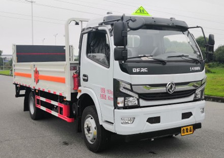 東風(fēng)凱普特K7氣瓶運(yùn)輸車(chē) 東風(fēng)凱普特K7氣瓶運(yùn)輸車(chē)