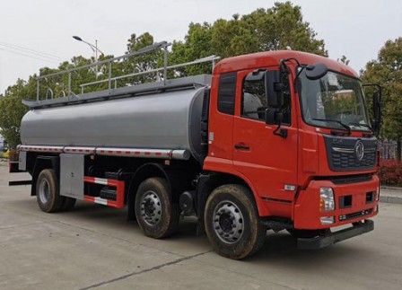 SCS5250GPGDFH型東風天錦小三軸普通液體運輸車 SCS5250GPGDFH型東風天錦小三軸普通液體運輸車